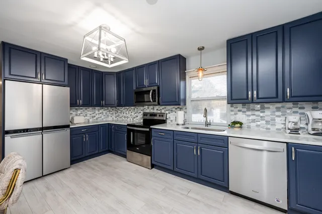 $259,000 | 4568 Wil-O-Paw Drive, Coloma, MI 49038