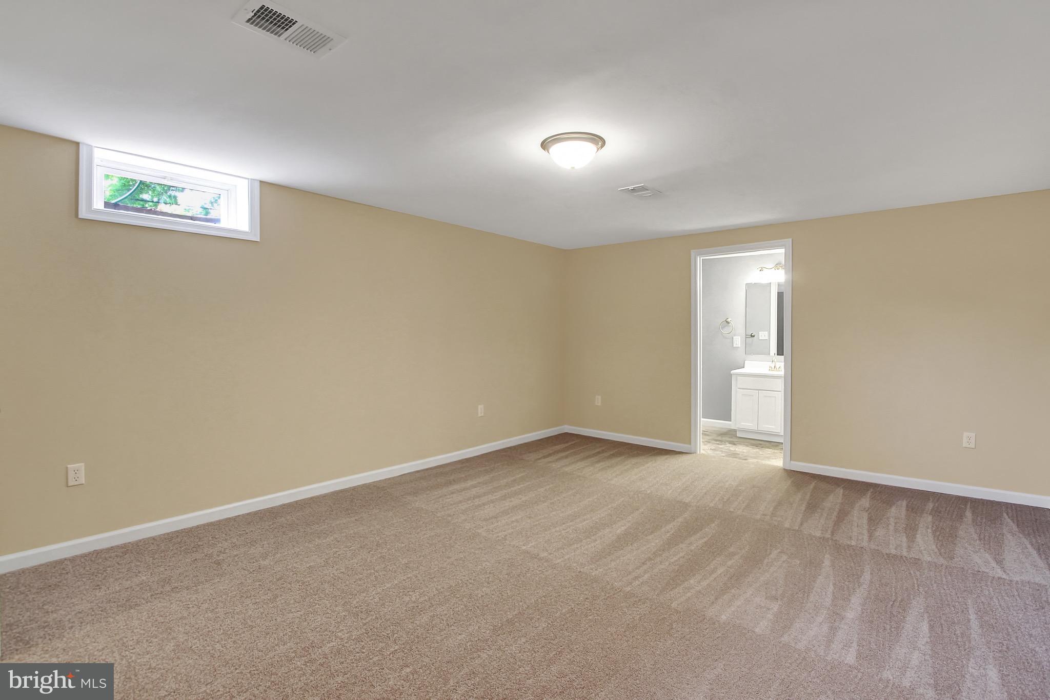 1625 East Canal Road Dover, PA 17315 - Photo 20 of 26 Gallery Image 20