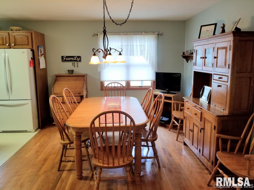 3909 Oakview Drive Springfield, IL 62712 - Photo 18 of 36 Gallery Image 18