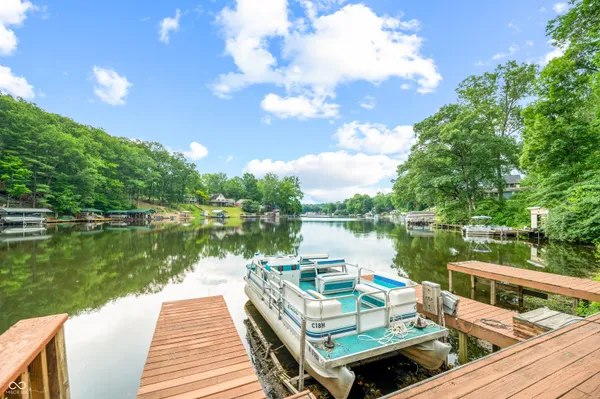 $399,900 | 409 West Lakeview Drive, Nineveh, IN 46164