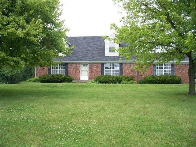 5314 Roxbury Road Indianapolis, IN 46226 - Photo 1 of 10 Gallery Image 1