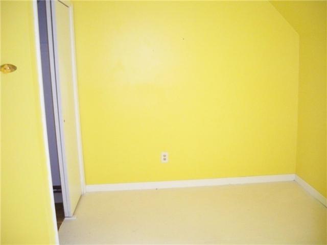 5314 Roxbury Road Indianapolis, IN 46226 - Photo 9 of 10 Gallery Image 9