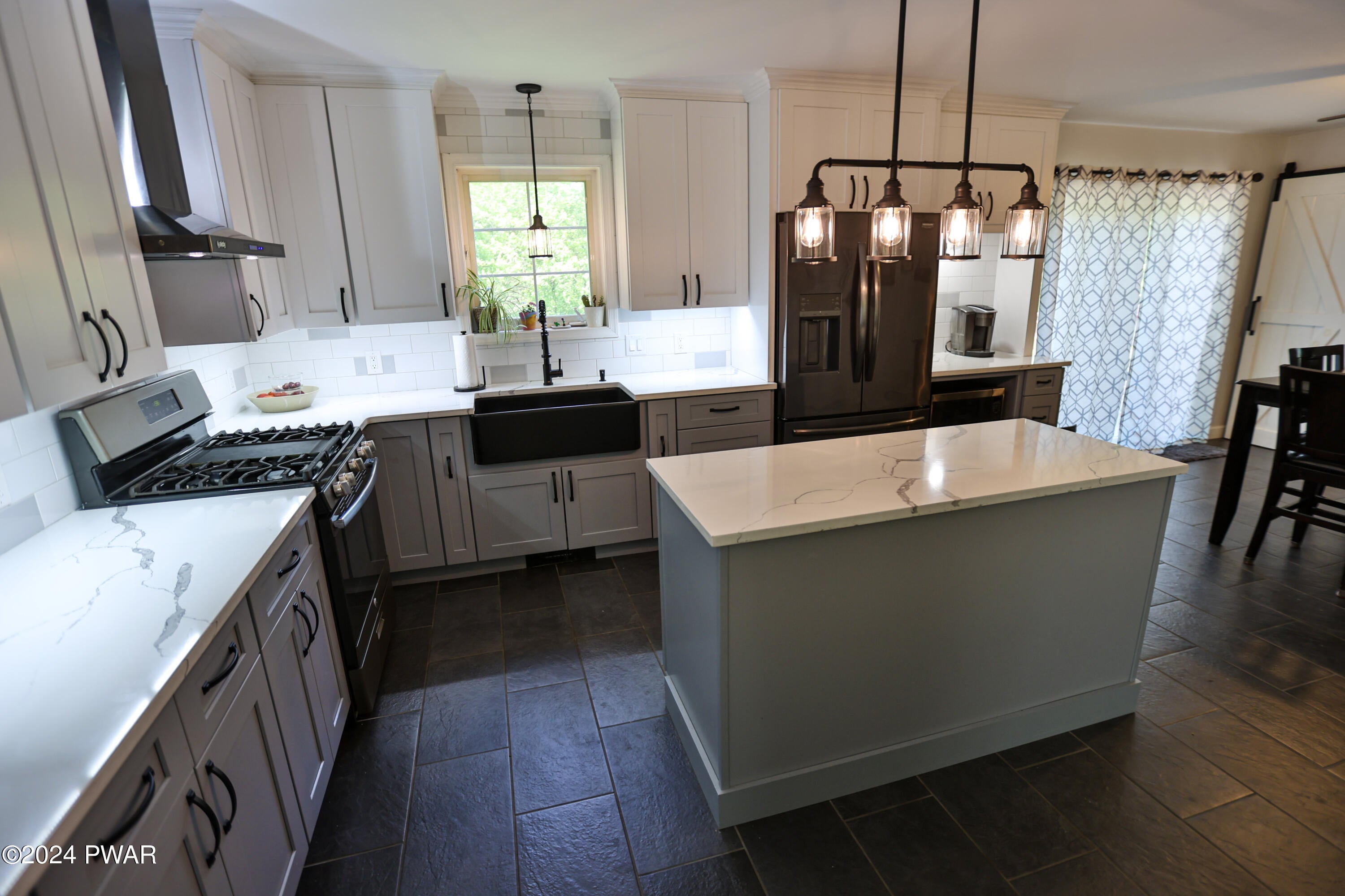 209 Doolan Road Dingmans Ferry, PA 18328 - Photo 23 of 57 Gallery Image 23