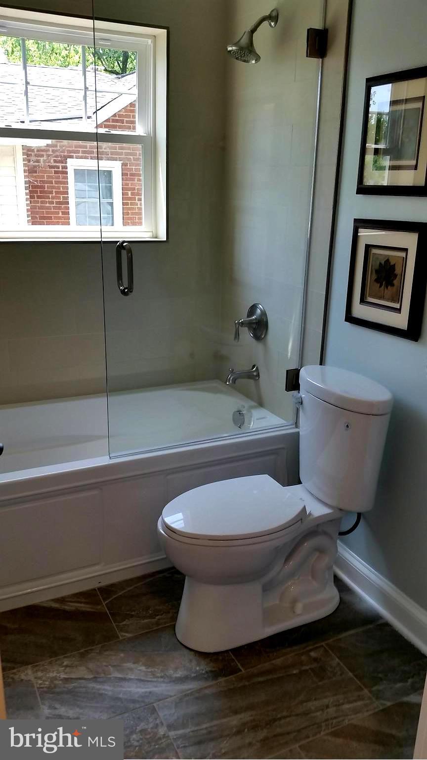 116 West George Mason Road Falls Church, VA 22046 - Photo 22 of 30 Bath