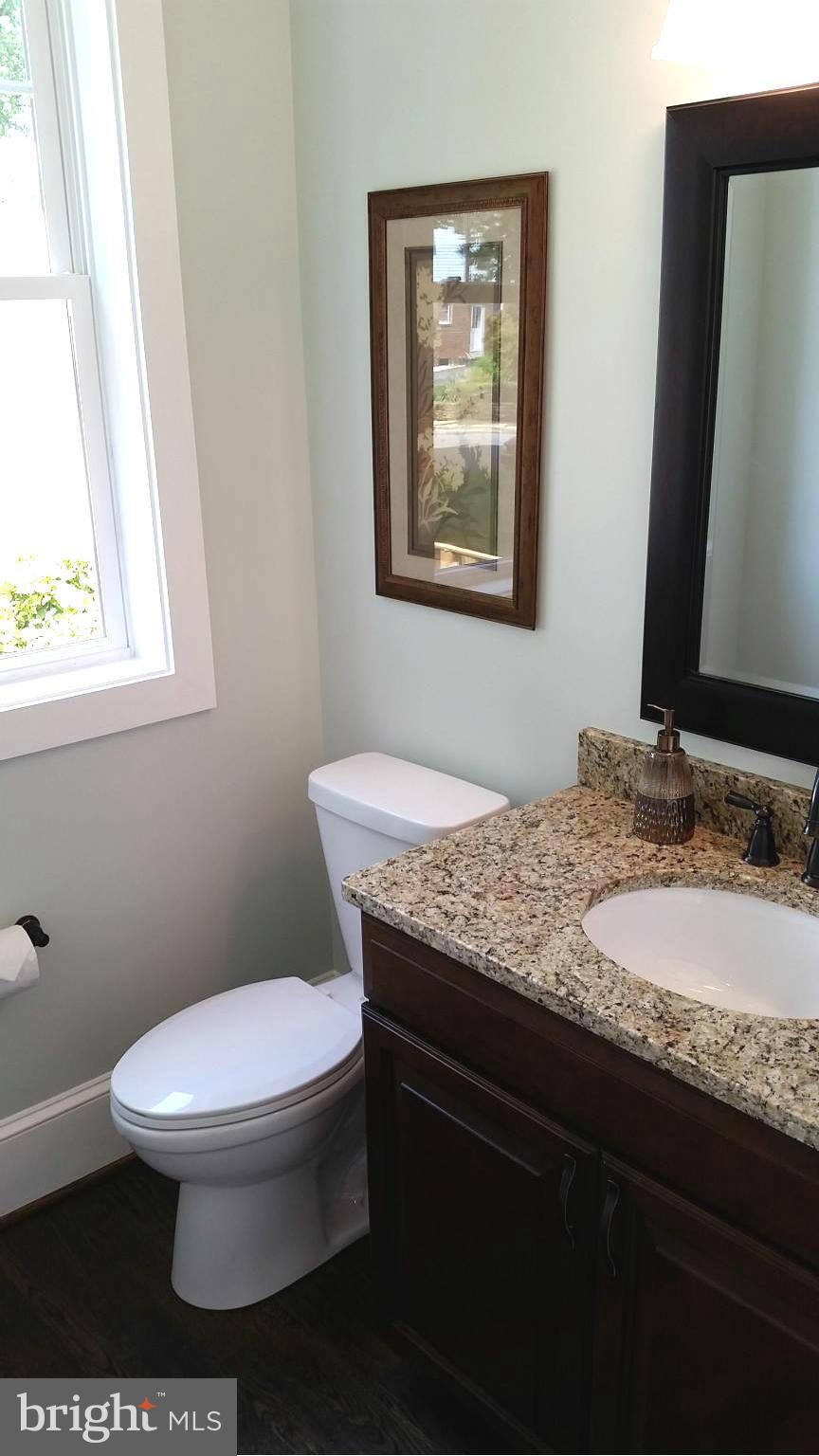 116 West George Mason Road Falls Church, VA 22046 - Photo 25 of 30 Bath