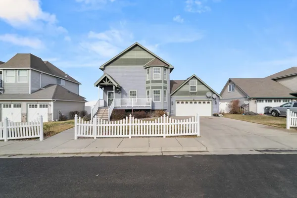 $435,000 | 713 Golden Hills Drive, Cheney, WA 99004