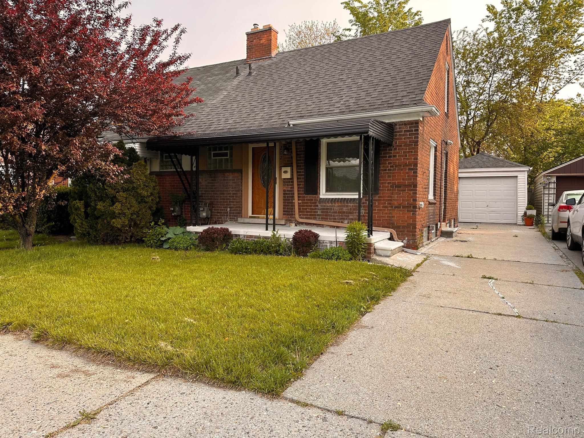 20219 Moross Road Detroit, MI 48224 - Photo 3 of 20 Gallery Image 3