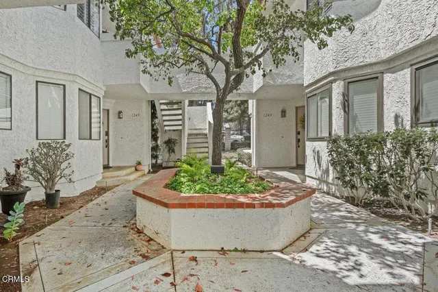 $575,000 | 1251 Mission Verde Drive, Camarillo, CA 93012