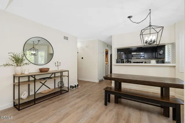 $575,000 | 1251 Mission Verde Drive, Camarillo, CA 93012