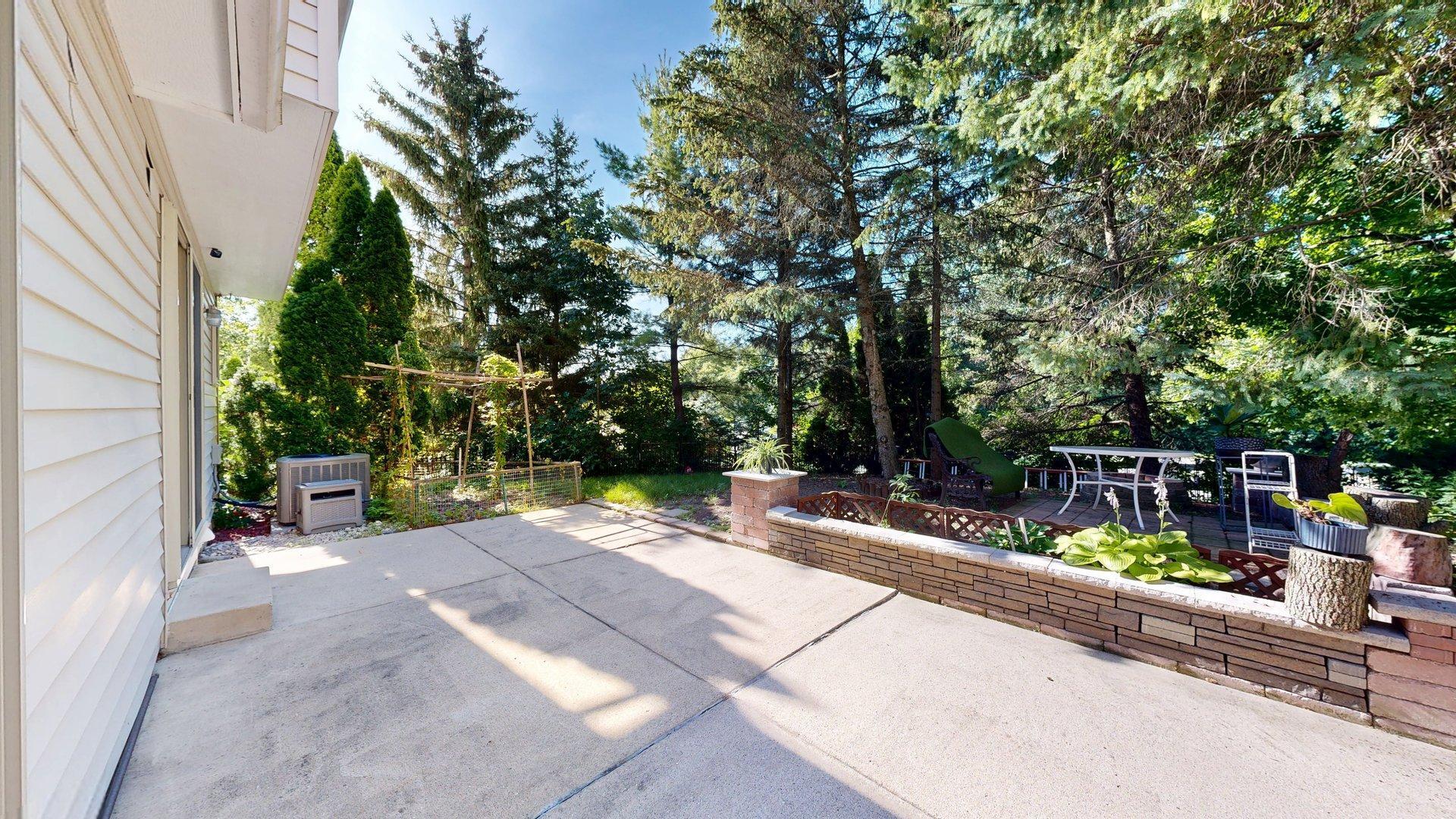 3393 Cromwell Road Ann Arbor, MI 48105 - Photo 10 of 32 3393-Cromwell-Rd-07252025_100635