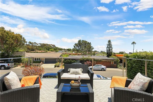 $20,000 | 527 Seaward Road, Corona del Mar, CA 92625