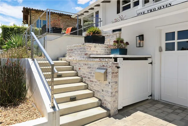 $20,000 | 527 Seaward Road, Corona del Mar, CA 92625