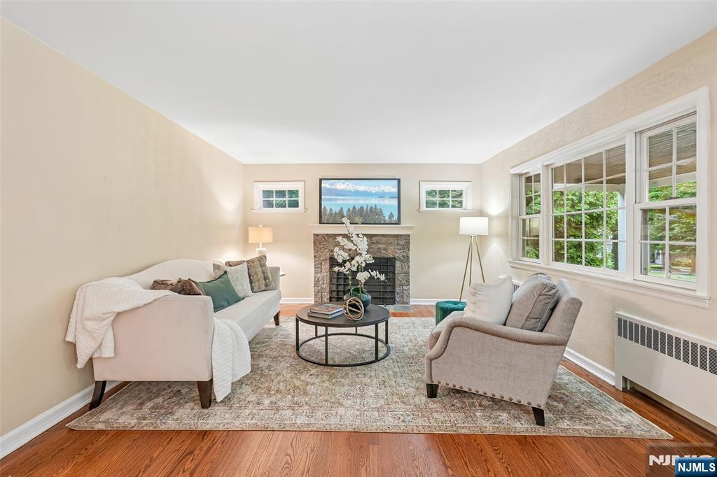 445 Alpine Terrace Ridgewood, NJ 07450 - Photo 6 of 28
