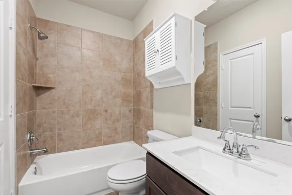 $2,550 | 25318 Pirates One Drive, Tomball, TX 77375