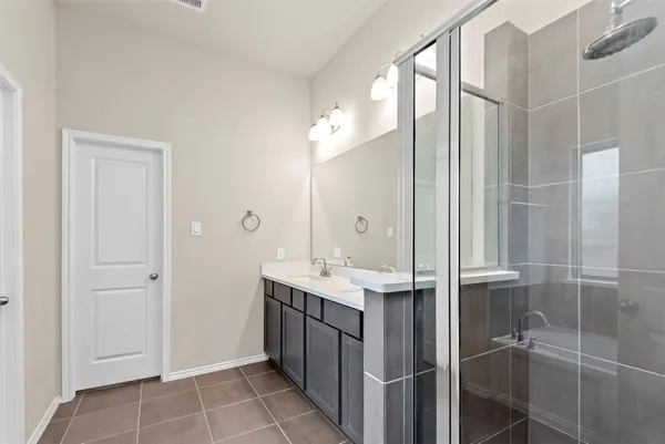 $2,550 | 25318 Pirates One Drive, Tomball, TX 77375
