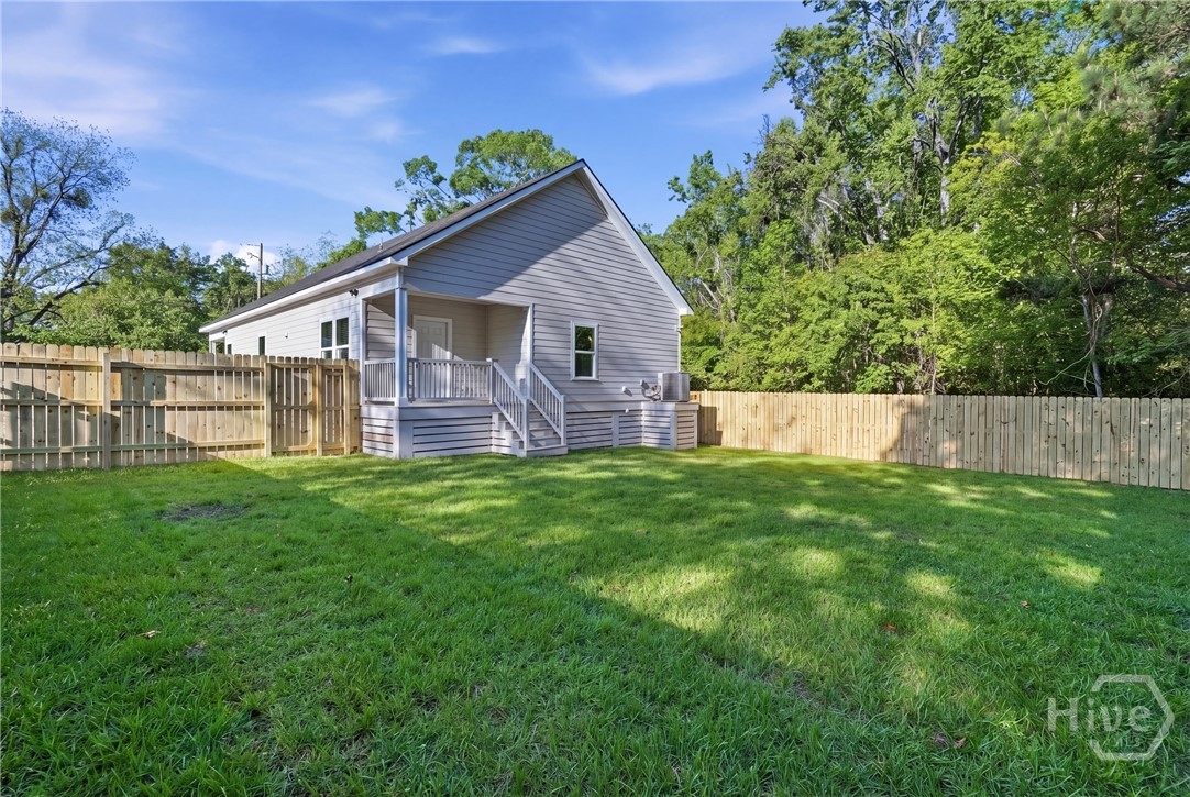 150 Darling Street Savannah, GA 31408 - Photo 33 of 34