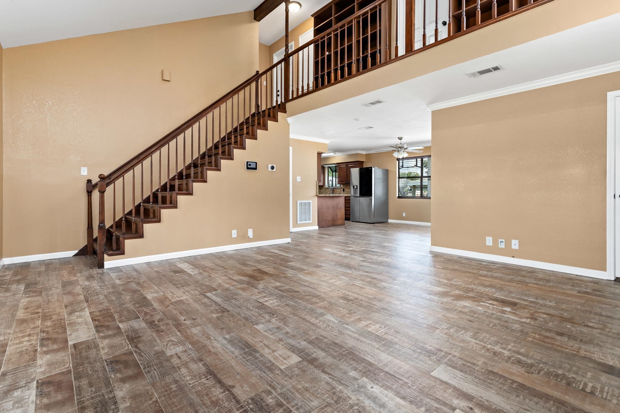 112 Robin Avenue Bridge City, TX 77611 - Photo 10 of 39