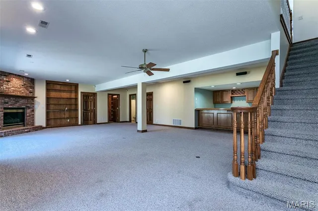 $535,000 | 10 Dunbridge Court, Glen Carbon, IL 62034