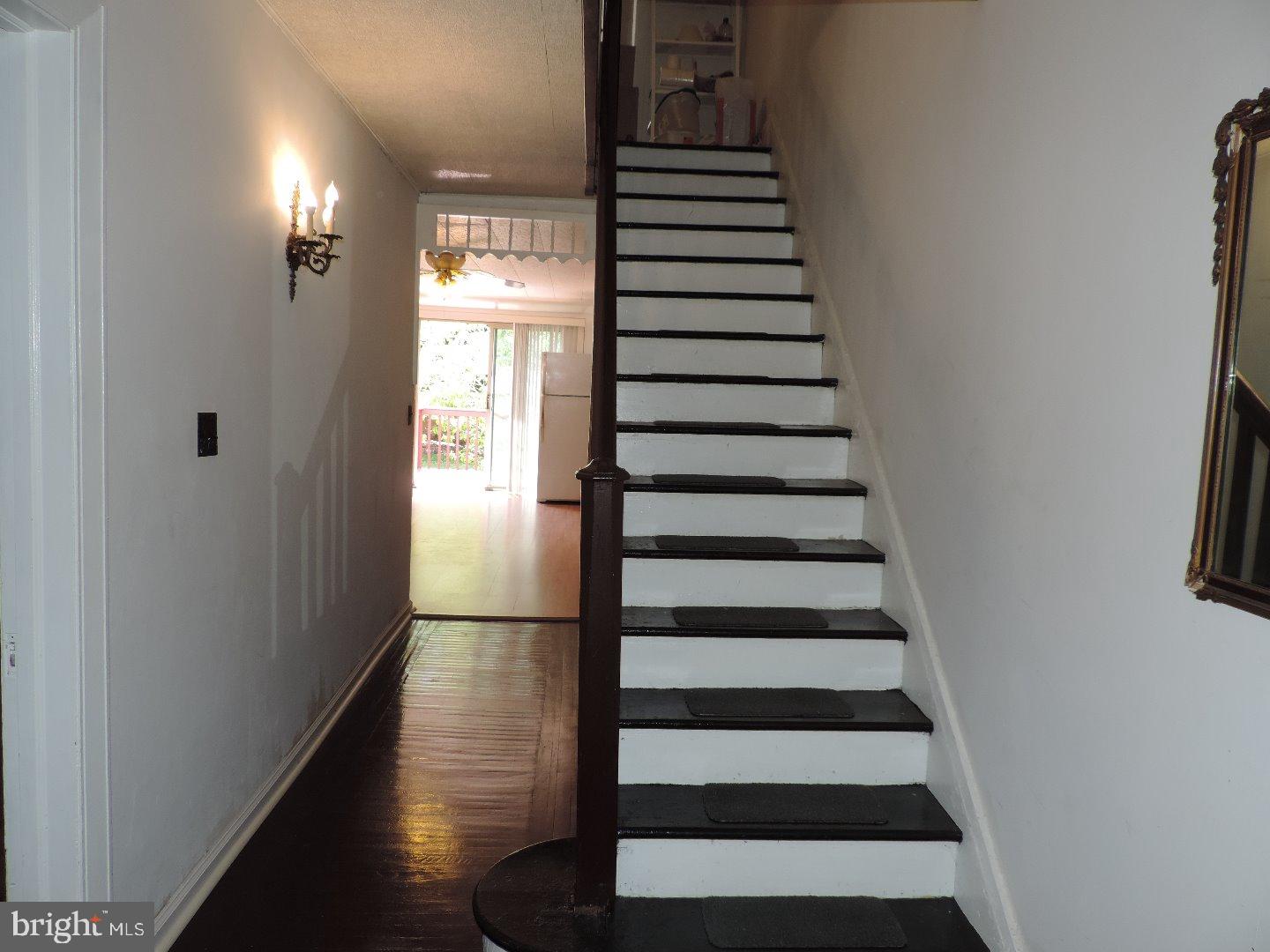 708 Darby Road Havertown, PA 19083 - Photo 13 of 25 Hallway