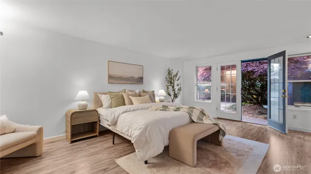 $3,388,000 | 2404 79th Avenue Northeast, Medina, WA 98039