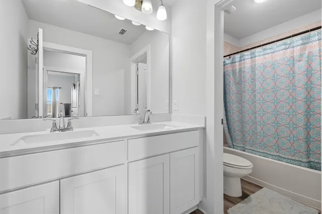 $3,975 | 2470 Pebble Bank Lane, Midlothian, TX 76065