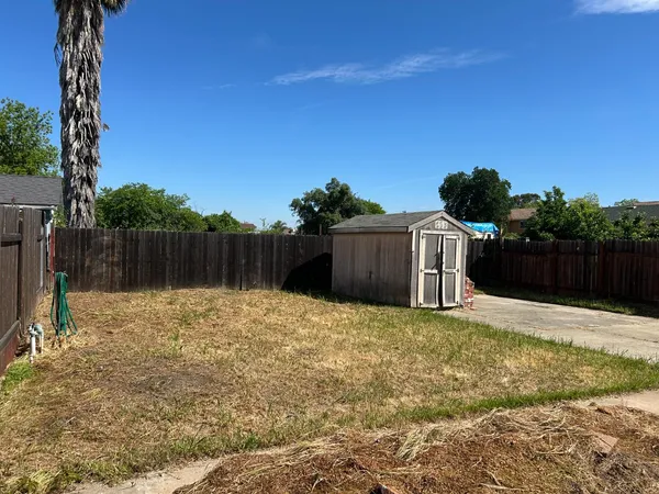 $289,950 | 1621 Frienza Avenue, Sacramento, CA 95815