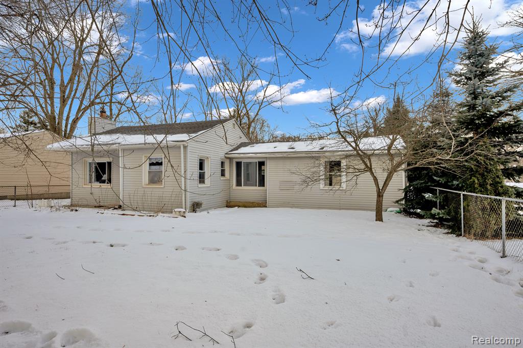 1210 Miller Road Lake Orion, MI 48362 - Photo 18 of 19 Gallery Image 18