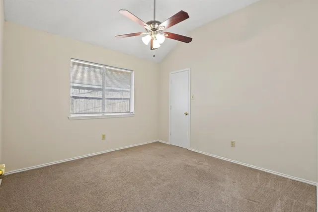 $2,100 | 5209 Livermore Drive, Arlington, TX 76017