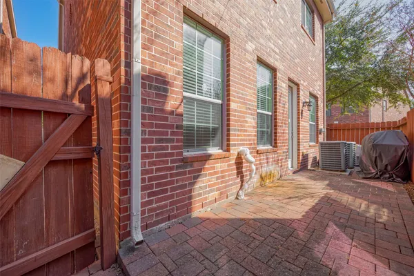 $3,100 | 1522 Olive Park, Houston, TX 77077