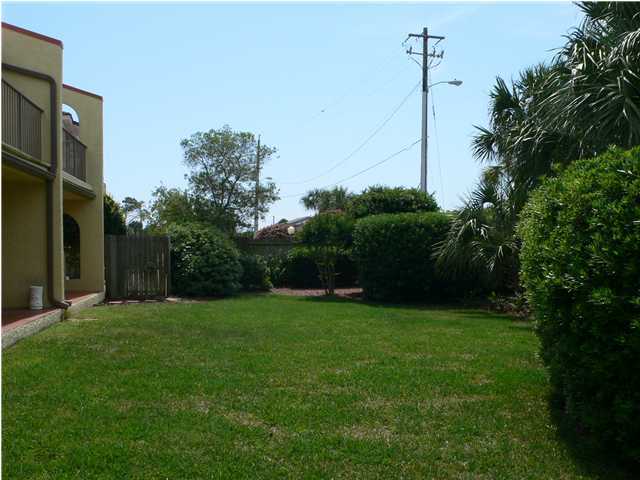 28 Moreno Point Road, Unit A Destin, FL 32541 - Photo 19 of 21 Gallery Image 19