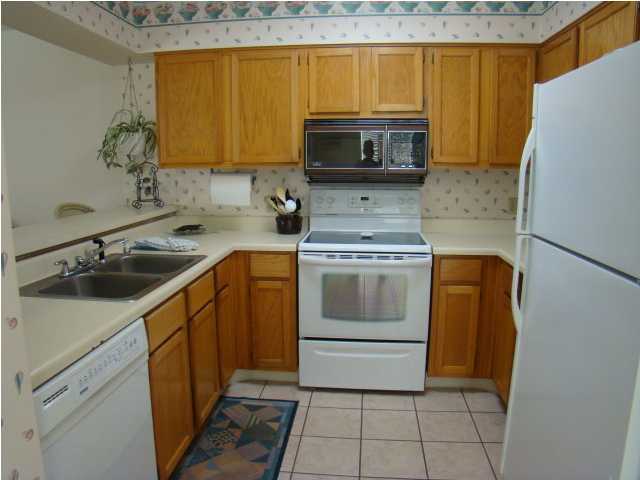 28 Moreno Point Road, Unit A Destin, FL 32541 - Photo 4 of 21 Gallery Image 4