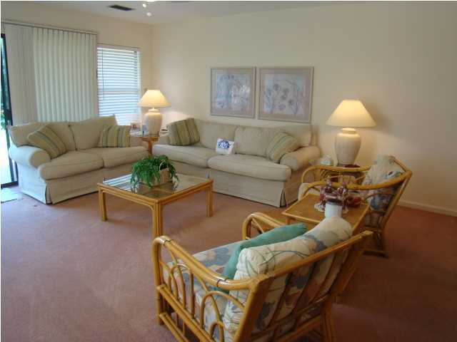 28 Moreno Point Road, Unit A Destin, FL 32541 - Photo 6 of 21 Gallery Image 6