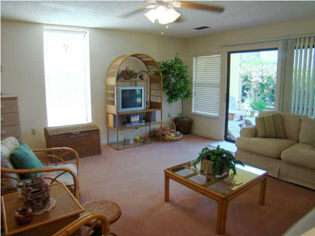 28 Moreno Point Road, Unit A Destin, FL 32541 - Photo 7 of 21 Gallery Image 7