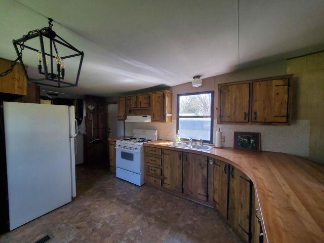 2890 Twin Lake Road, Unit LOT: 6869 Lupton, MI 48635 - Photo 16 of 22