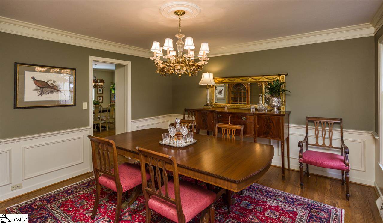102 Shelburne Road Greenville, SC 29607 - Photo 3 of 30