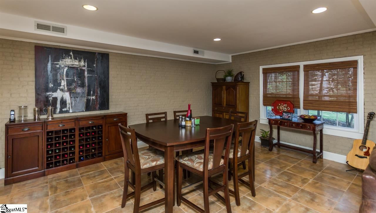 102 Shelburne Road Greenville, SC 29607 - Photo 22 of 30