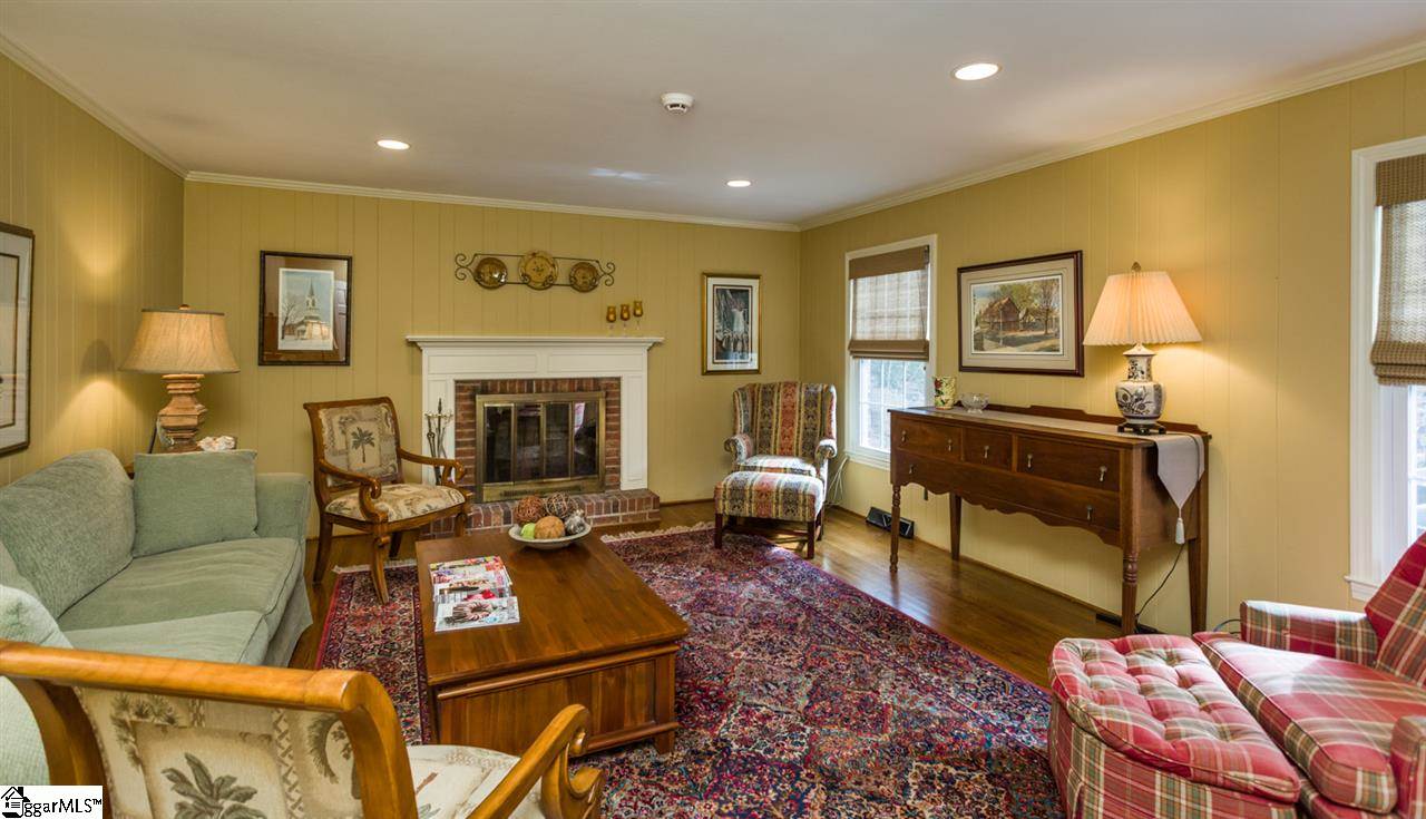102 Shelburne Road Greenville, SC 29607 - Photo 5 of 30