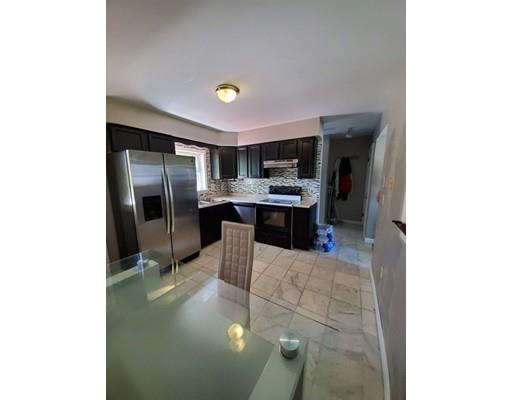 10 Weldon Avenue, Unit B Worcester, MA 01607 - Photo 4 of 20 Gallery Image 4
