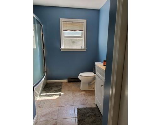 10 Weldon Avenue, Unit B Worcester, MA 01607 - Photo 8 of 20 Gallery Image 8