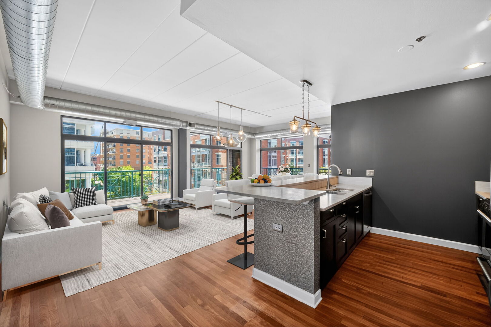 920 West Madison Street, Unit B4 Chicago, IL 60607 - Photo 11 of 34