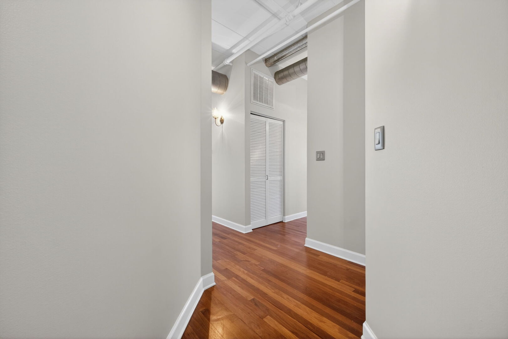 920 West Madison Street, Unit B4 Chicago, IL 60607 - Photo 4 of 34
