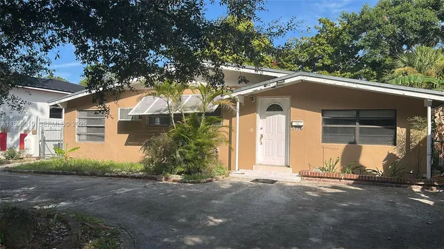 $599,999 | Miami Springs, Miami Springs, FL 33166