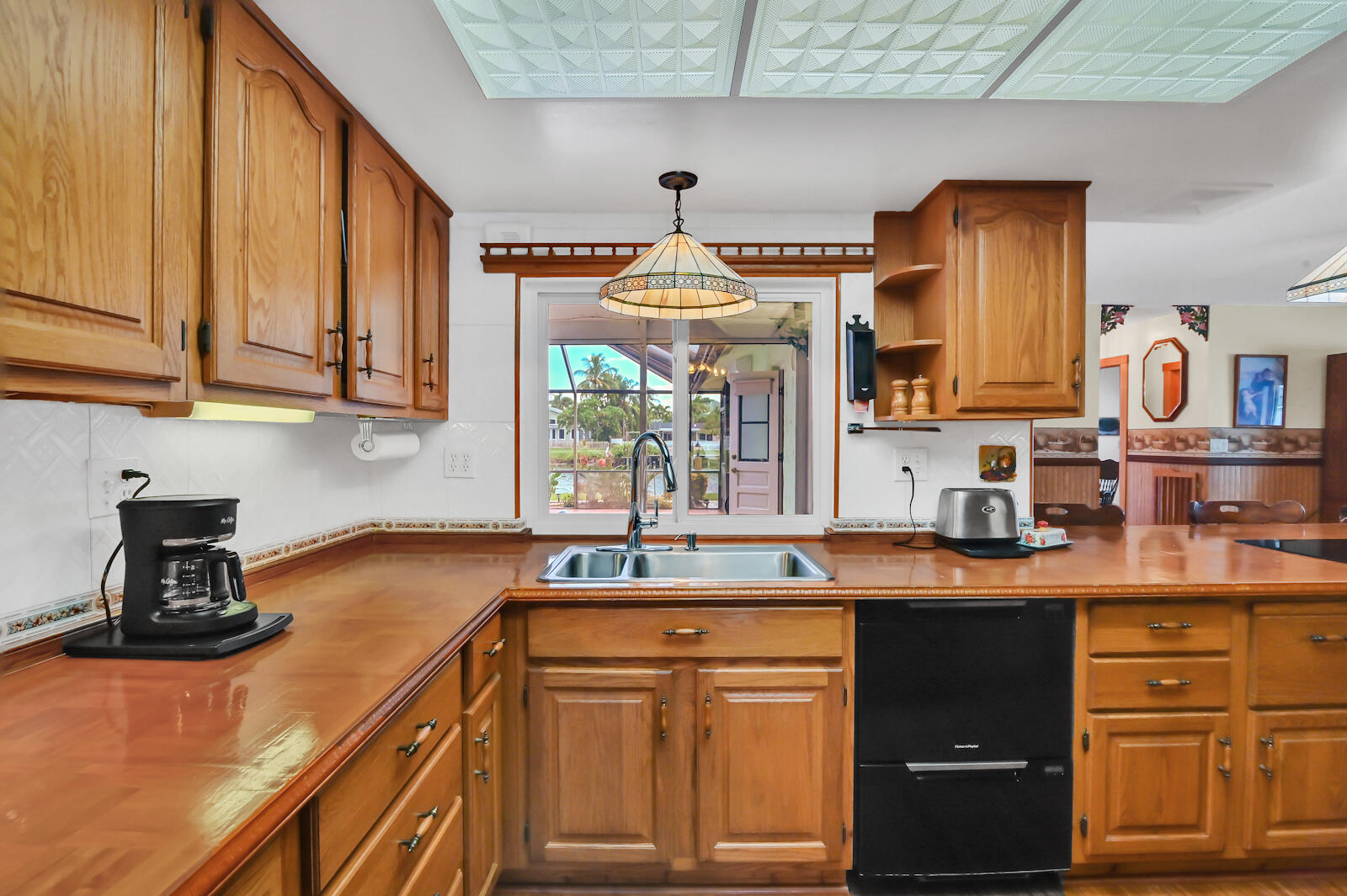 796 Avocet Road Delray Beach, FL 33444 - Photo 17 of 44 11 Kitchen 01