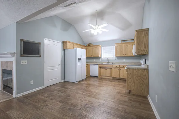 $2,100 | 5156 Cicada Circle, Murfreesboro, TN 37129