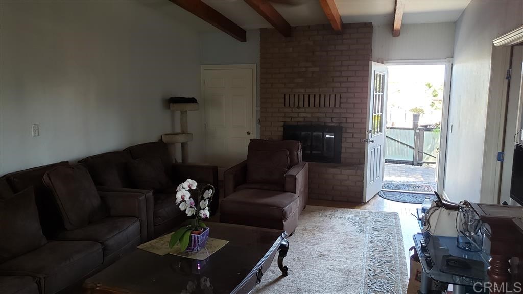 207 Knoll Road Vista, CA 92083 - Photo 19 of 25 Gallery Image 19