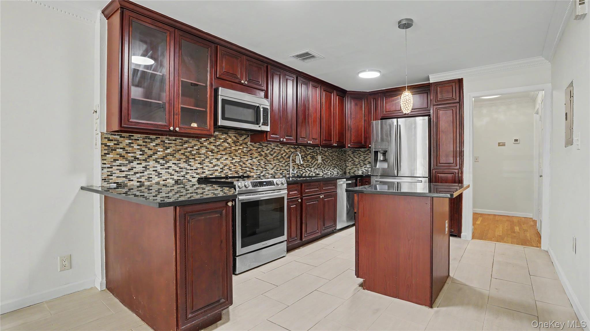 1117 Decatur Street Brooklyn, NY 11207 - Photo 2 of 41