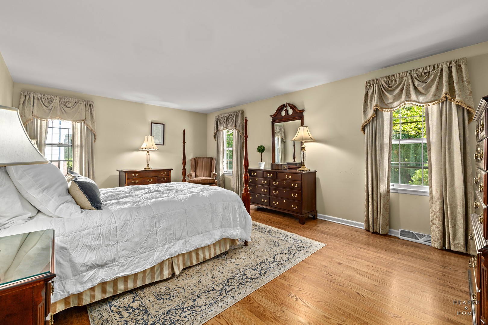 315 Old Mill Road Barrington, IL 60010 - Photo 21 of 37 a bedroom with a bed closet and a window