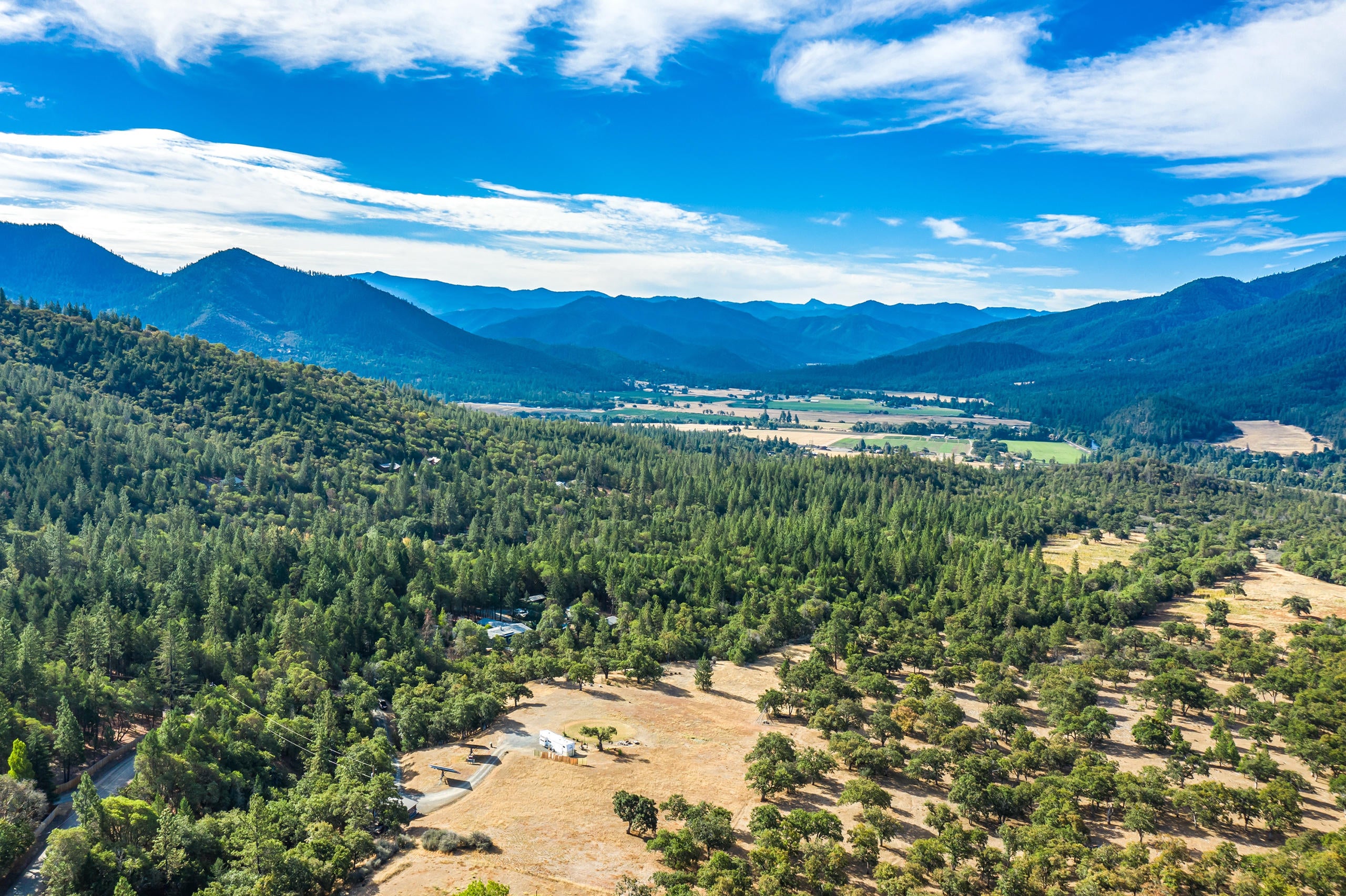 1589 China Gulch Road Jacksonville, OR 97530 - Photo 1 of 9 Brett 1