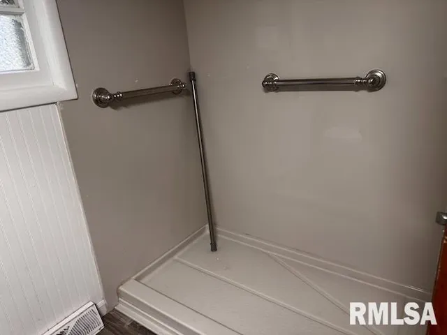 $125,000 | 1370 Willemmco Court, Canton, IL 61520