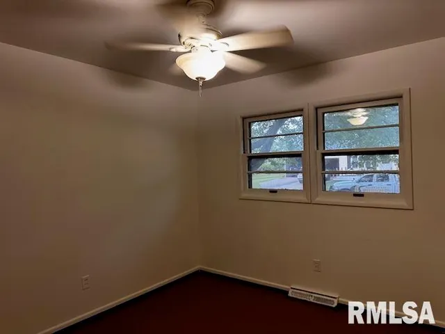 $125,000 | 1370 Willemmco Court, Canton, IL 61520